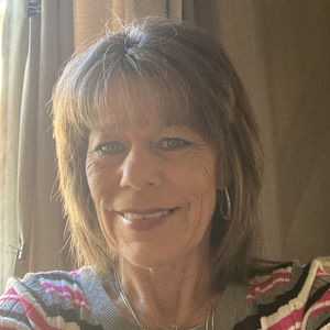 Meet your Posher, Stacy